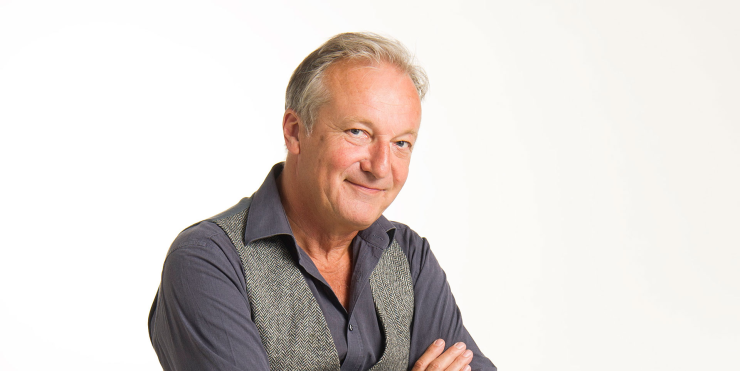 Bron foto: https://www.villamedia.nl/artikel/frits-van-exter-over-journalistieke-dilemmas-op-jaarvergadering-raad │ © Truus van Gog