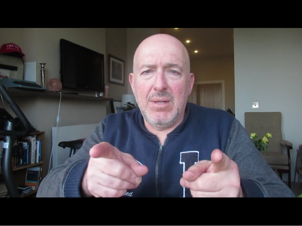 Onderzoeksjournalist Micha Kat