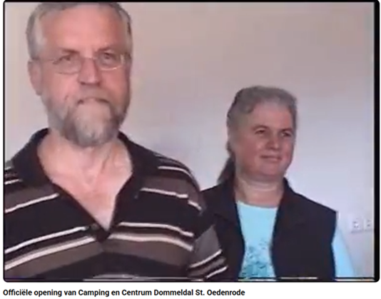 De ouders van Jos van Rooij, Ad en Annelies van Rooij in gelukkigere tijden, voordat Jos van Rooij werd gekidnapped.