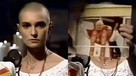 In 1992 veroordeelde Sinéad O'Connor een netwerk van pedofielen en hun beschermers. Zij was zelf een slachtoffer en uit protest scheurde ze een foto van Johannes Paulus II kapot, waarmee haar carrière eindigde. Nu circuleert er een foto van Johannes Paulus II die Epstein zijn zegen geeft. Ze had de hele tijd gelijk.