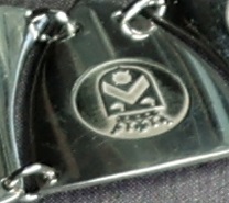 Detail vrijmetselaarslogo ketting