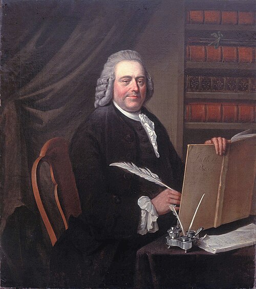 Portret van Pieter Teyler van der Hulst door Wybrand Hendriks (naar een verloren gegaan schilderij door Frans Decker). Pieter Teyler is afgebeeld als financier (met zijn Intrest Boek waarin uitstaande leningen en rentepercentages werden bijgehouden) en verzamelaar (de kast met kunstalbums op de achtergrond). Het portret hangt in de Kleine Herenkamer in het Fundatiehuis.